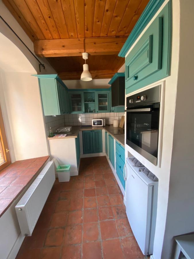 Apartman Na Statku Miskovice  Εξωτερικό φωτογραφία